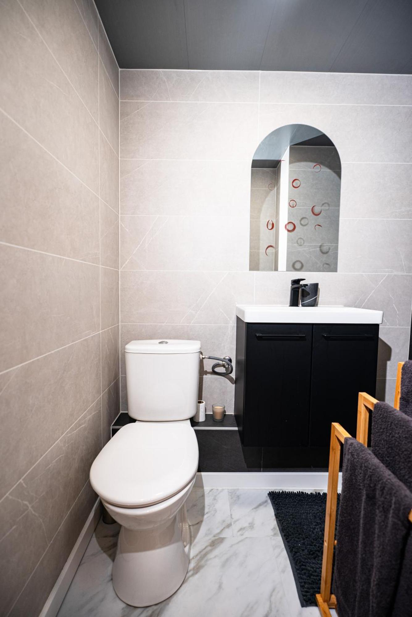 Moderne T2 Centre Sauna Wifi Home Office Netflix Strasbourg Ngoại thất bức ảnh
